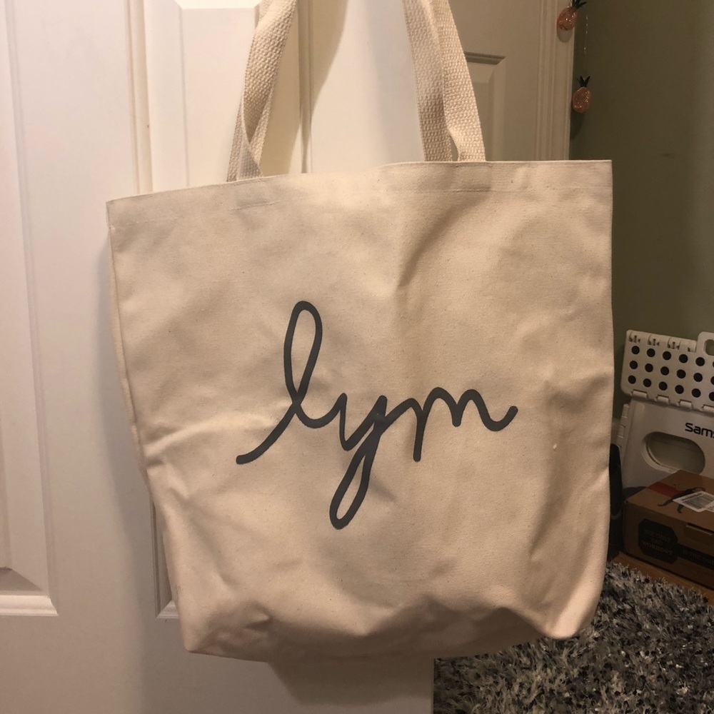Love your melon tote!